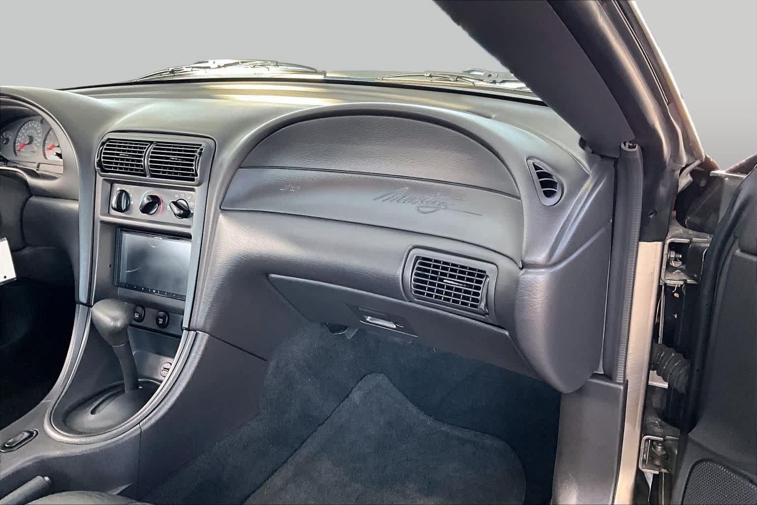 Used 2001 Ford Mustang GT RWD image 18