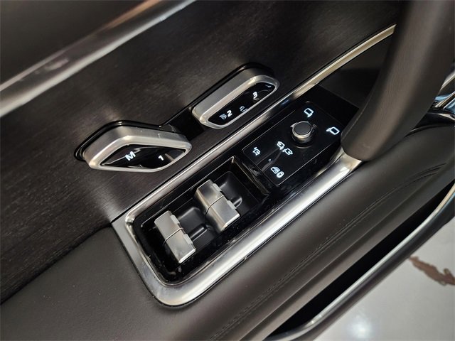 New 2026 Land Rover Range Rover SE image 21