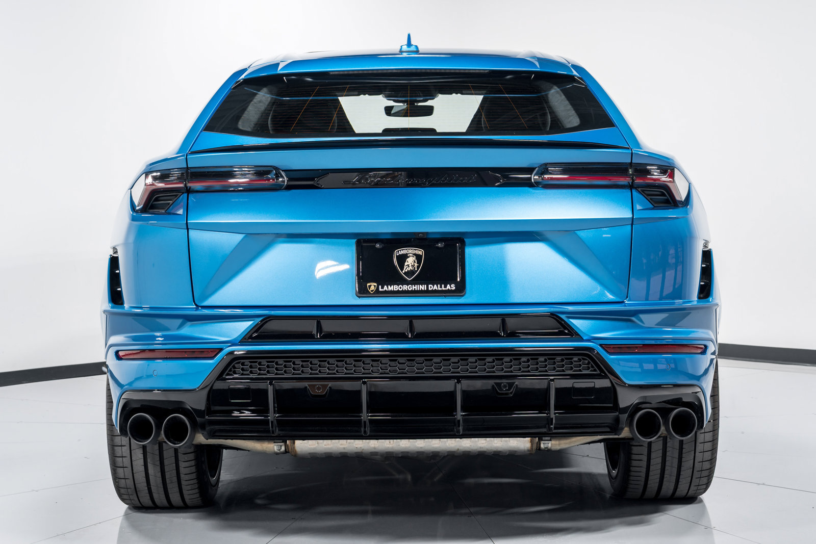 Used 2024 Lamborghini Urus S AWD/4WD image 4