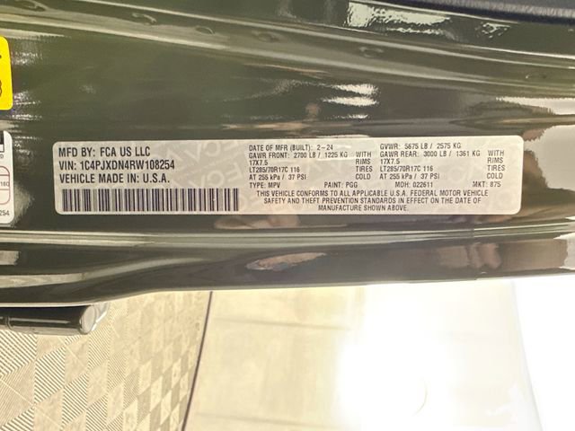 Used 2024 Jeep Wrangler Willys image 30