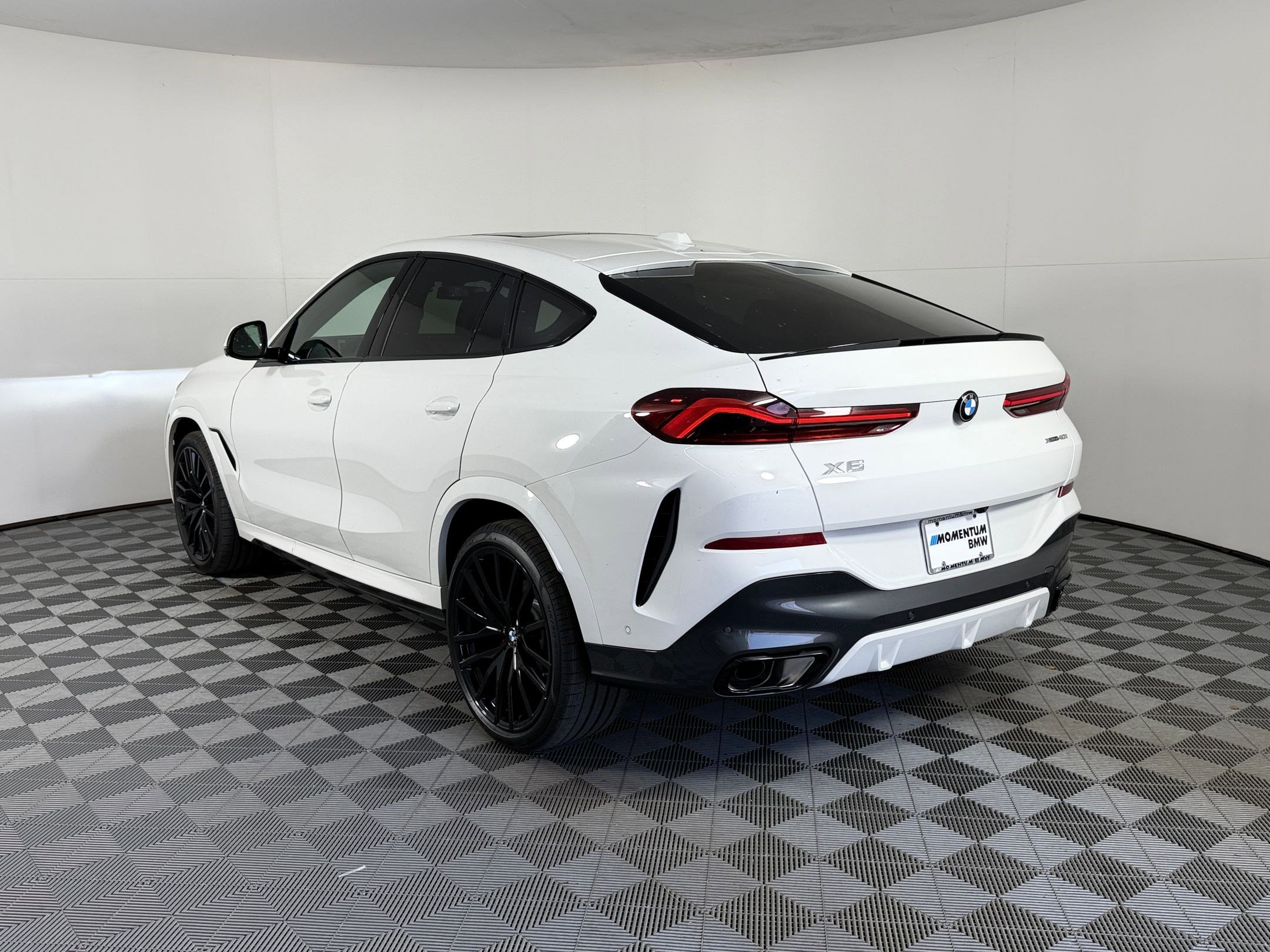 New 2027 BMW X6 xDrive40i AWD/4WD image 3