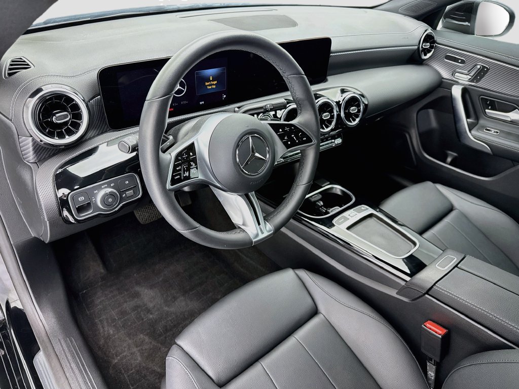 Certified 2026 Mercedes-Benz CLA 250 image 9