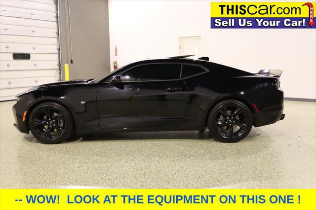Used 2023 Chevrolet Camaro LT w/ RS Package image 4
