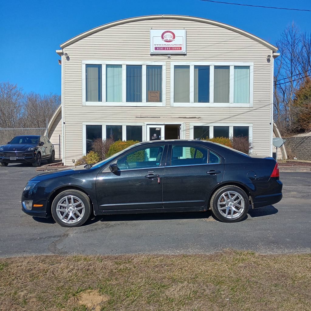 Used 2011 Ford Fusion SEL w/ 302A Rapid Spec Order Code image 2
