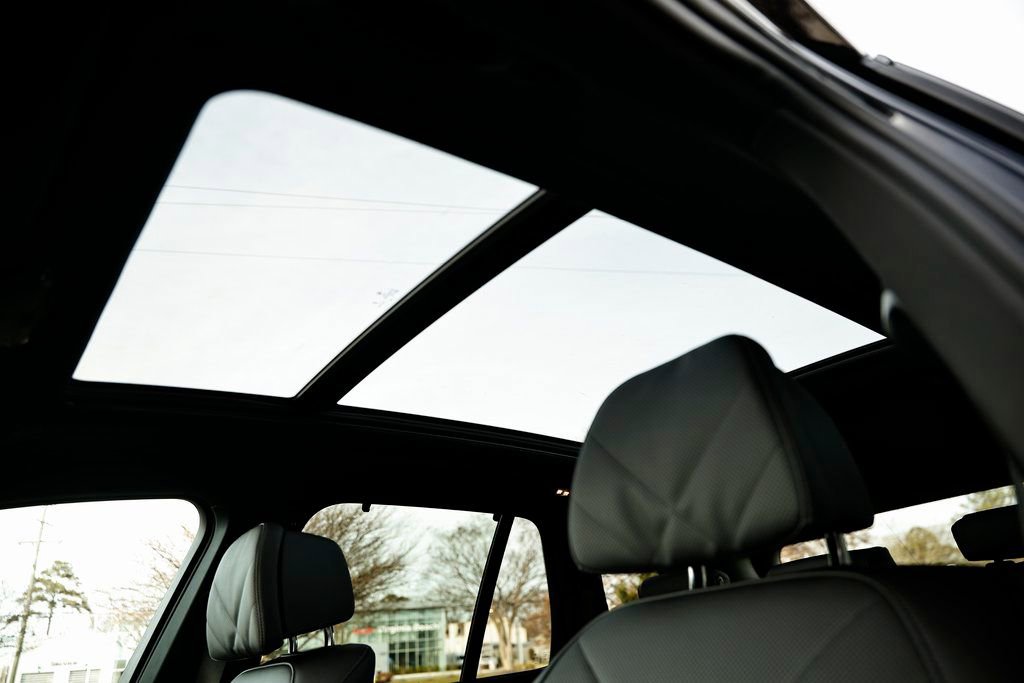 New 2026 BMW X5 xDrive40i w/ M Sport Package image 14