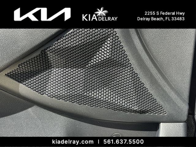 New 2026 Kia Seltos LX image 16