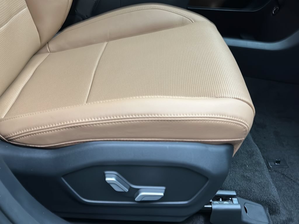 New 2026 Hyundai Santa Fe Limited AWD/4WD image 23