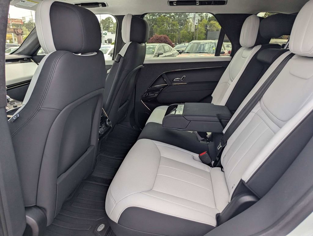 Used 2023 Land Rover Range Rover Sport Autobiography image 14