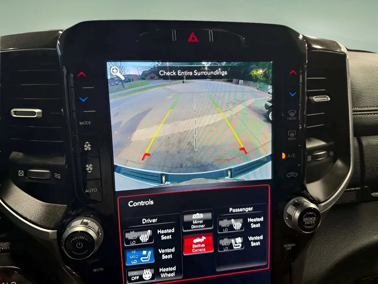 Used 2020 RAM 1500 Laramie w/ Sport Appearance Package image 21