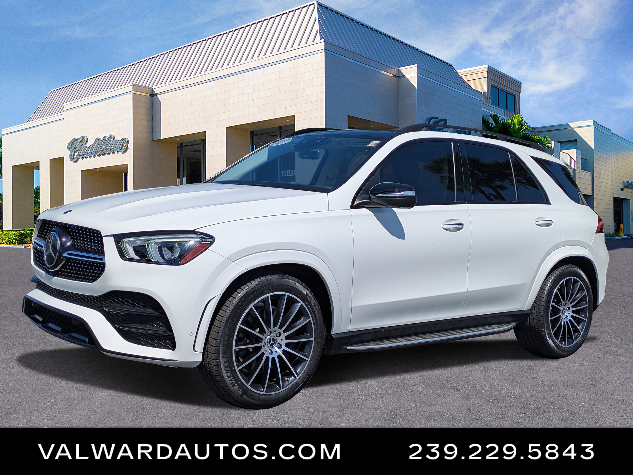 Used 2021 Mercedes-Benz GLE 450 4MATIC image 1
