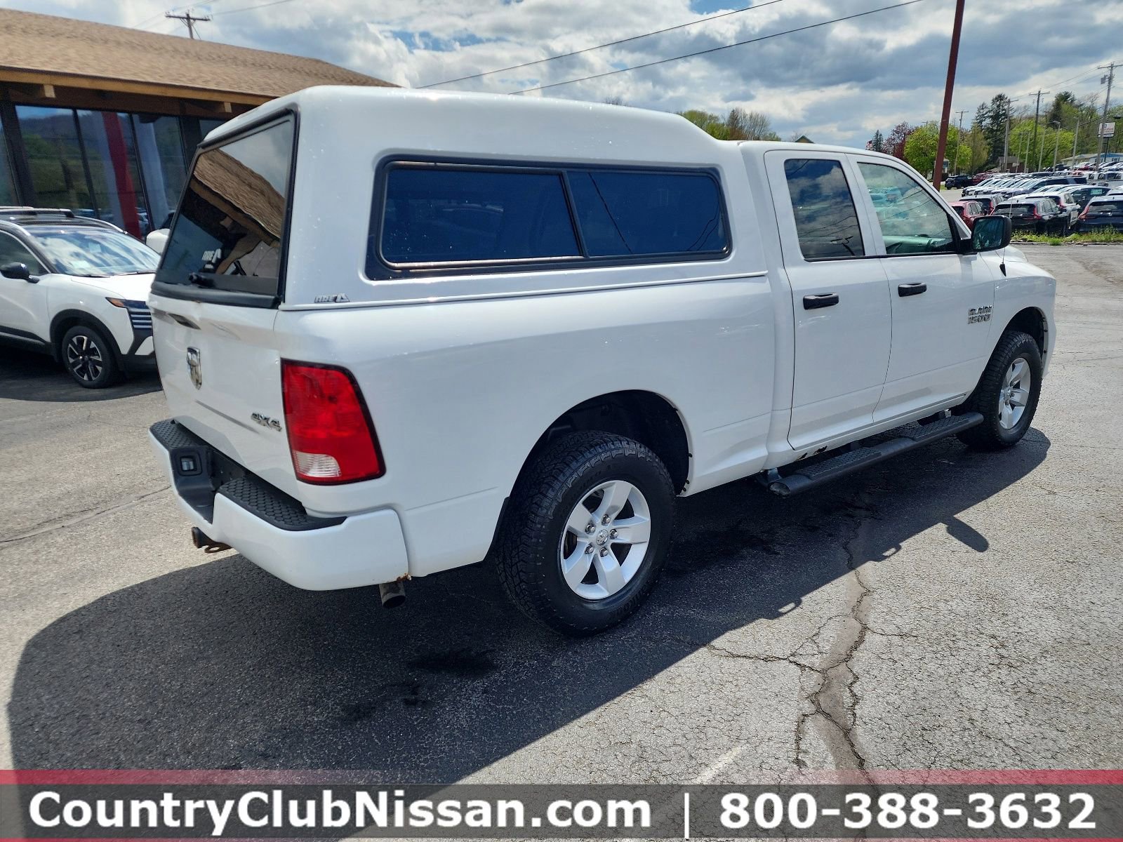 Used 2018 RAM 1500 Express AWD/4WD image 8