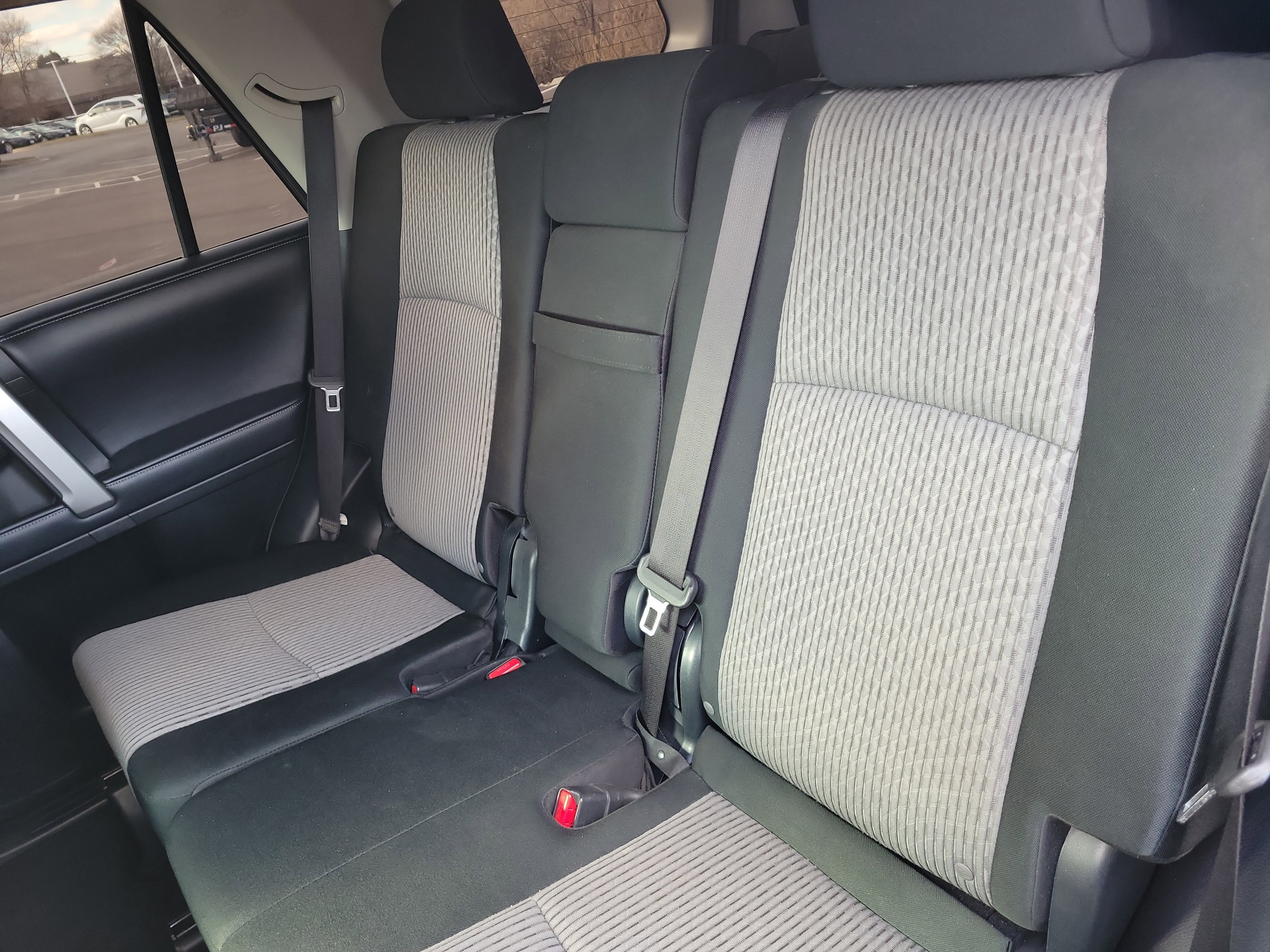 Used 2018 Toyota 4Runner SR5 image 12