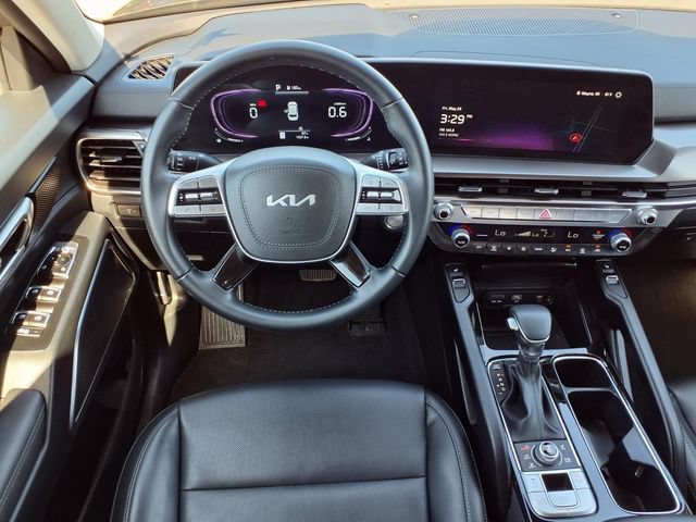 Used 2025 Kia Telluride S AWD/4WD image 6