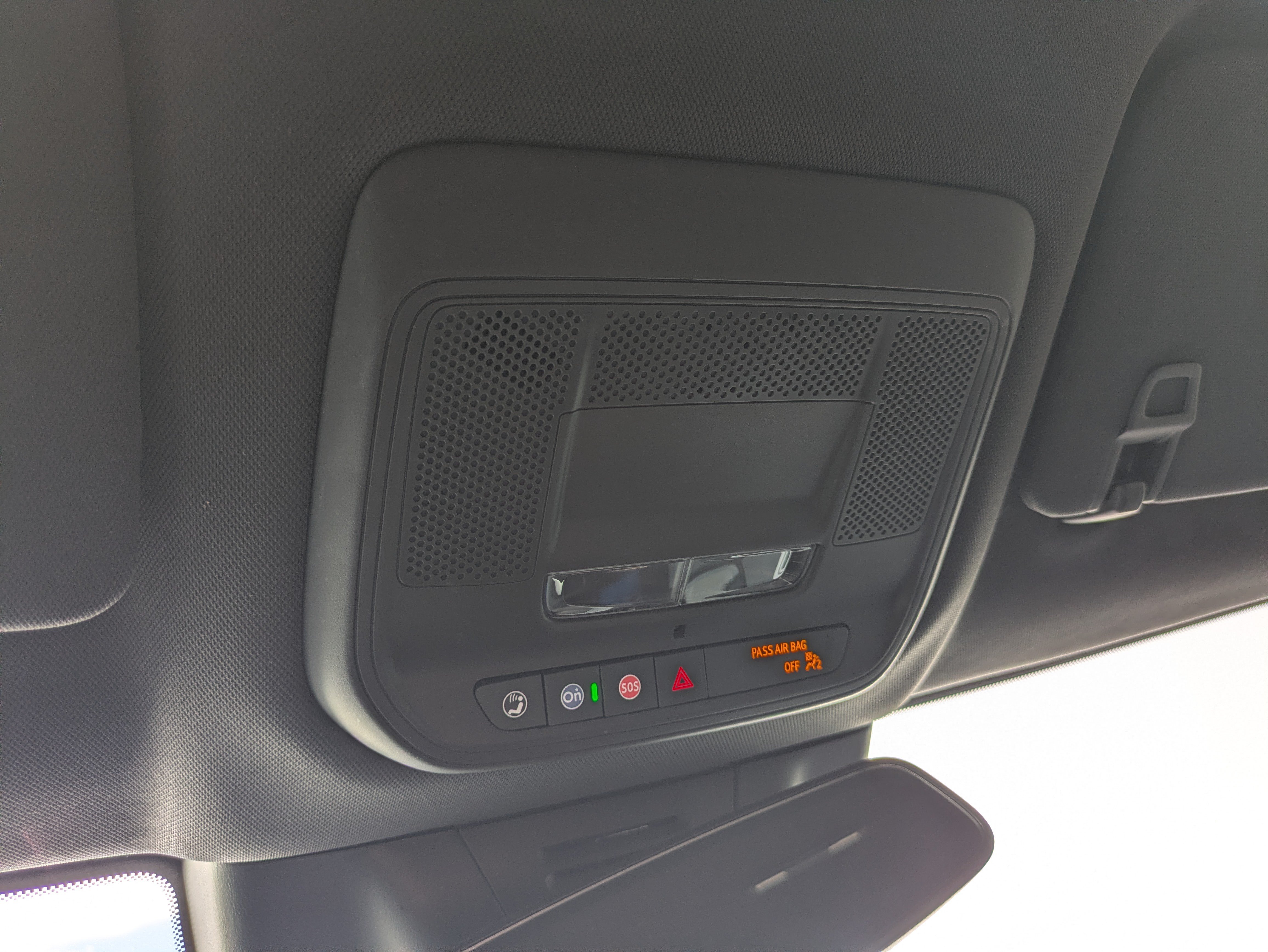 Used 2024 Chevrolet Equinox EV RS FWD image 35