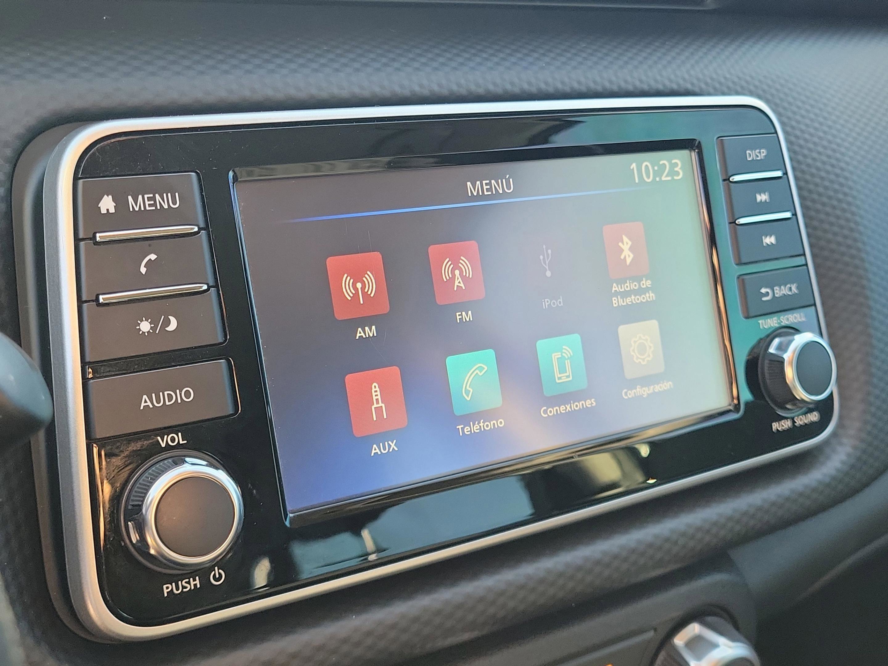 Certified 2024 Nissan Kicks S image 28