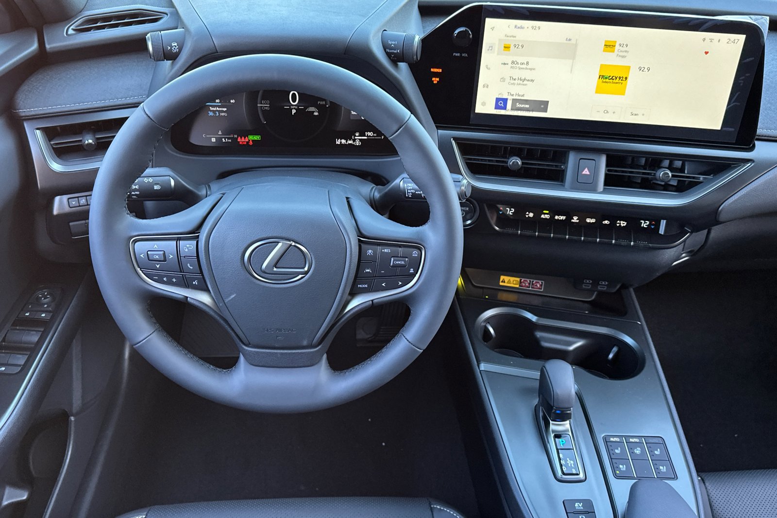 New 2026 Lexus UX 300h FWD image 14