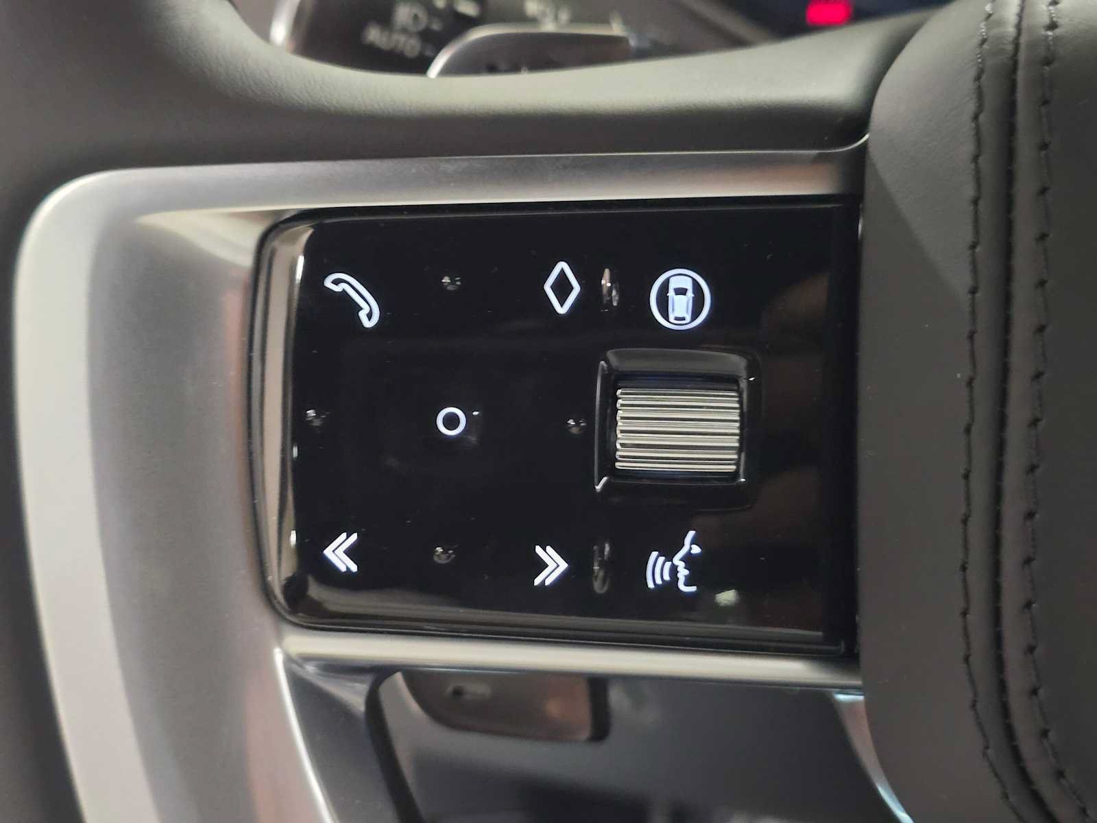 New 2026 Land Rover Range Rover SE AWD/4WD image 34