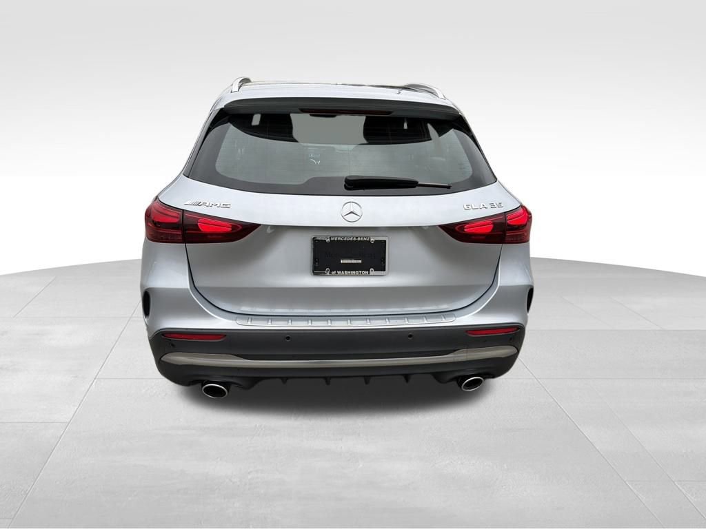 Certified 2024 Mercedes-Benz GLA 35 AMG 4MATIC image 4