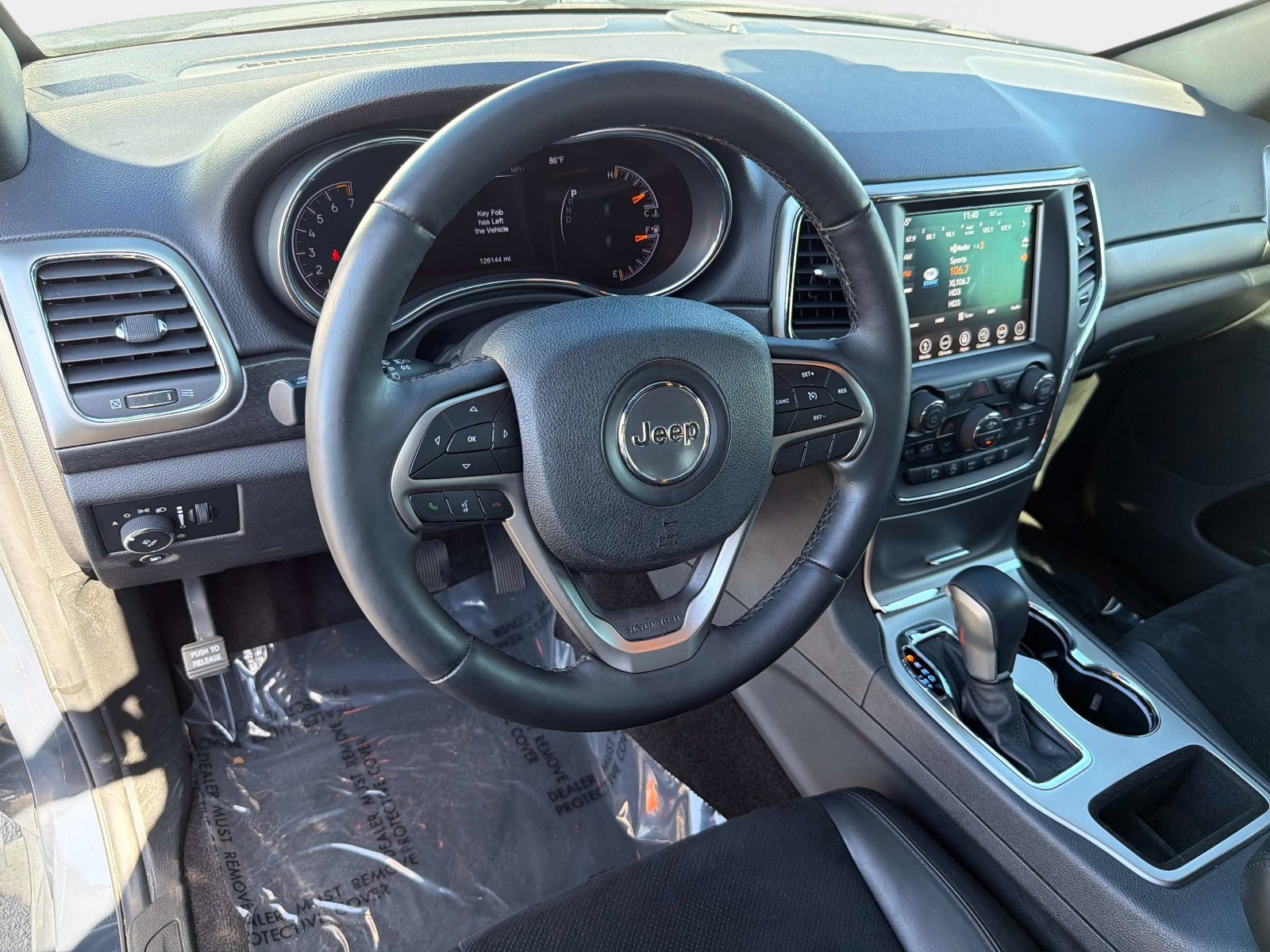 Used 2018 Jeep Grand Cherokee Altitude image 20