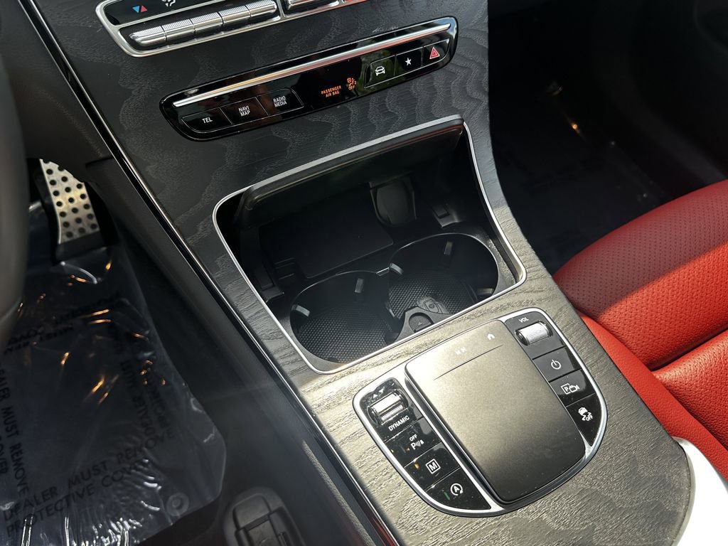 Certified 2022 Mercedes-Benz GLC 300 image 32