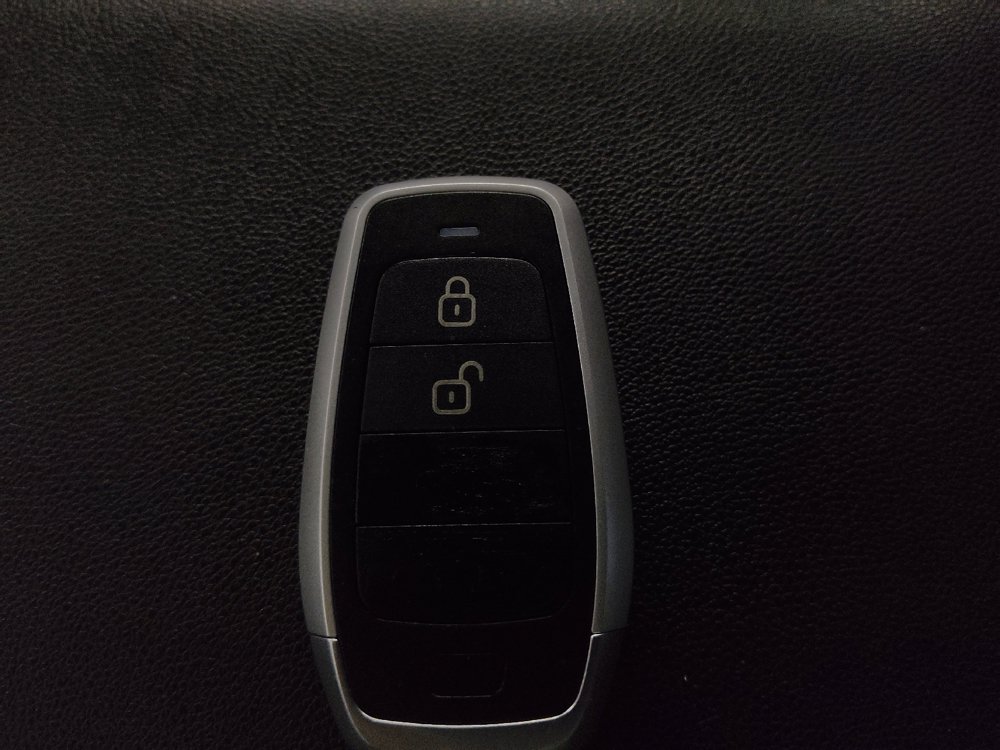 Used 2020 Chevrolet Equinox LS w/ LS Convenience Package FWD image 32