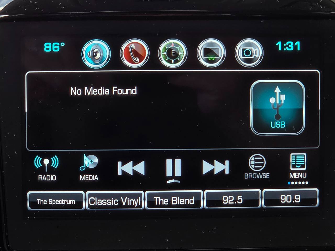Used 2019 Chevrolet Traverse High Country w/ LPO, Floor Liner Package AWD/4WD image 22