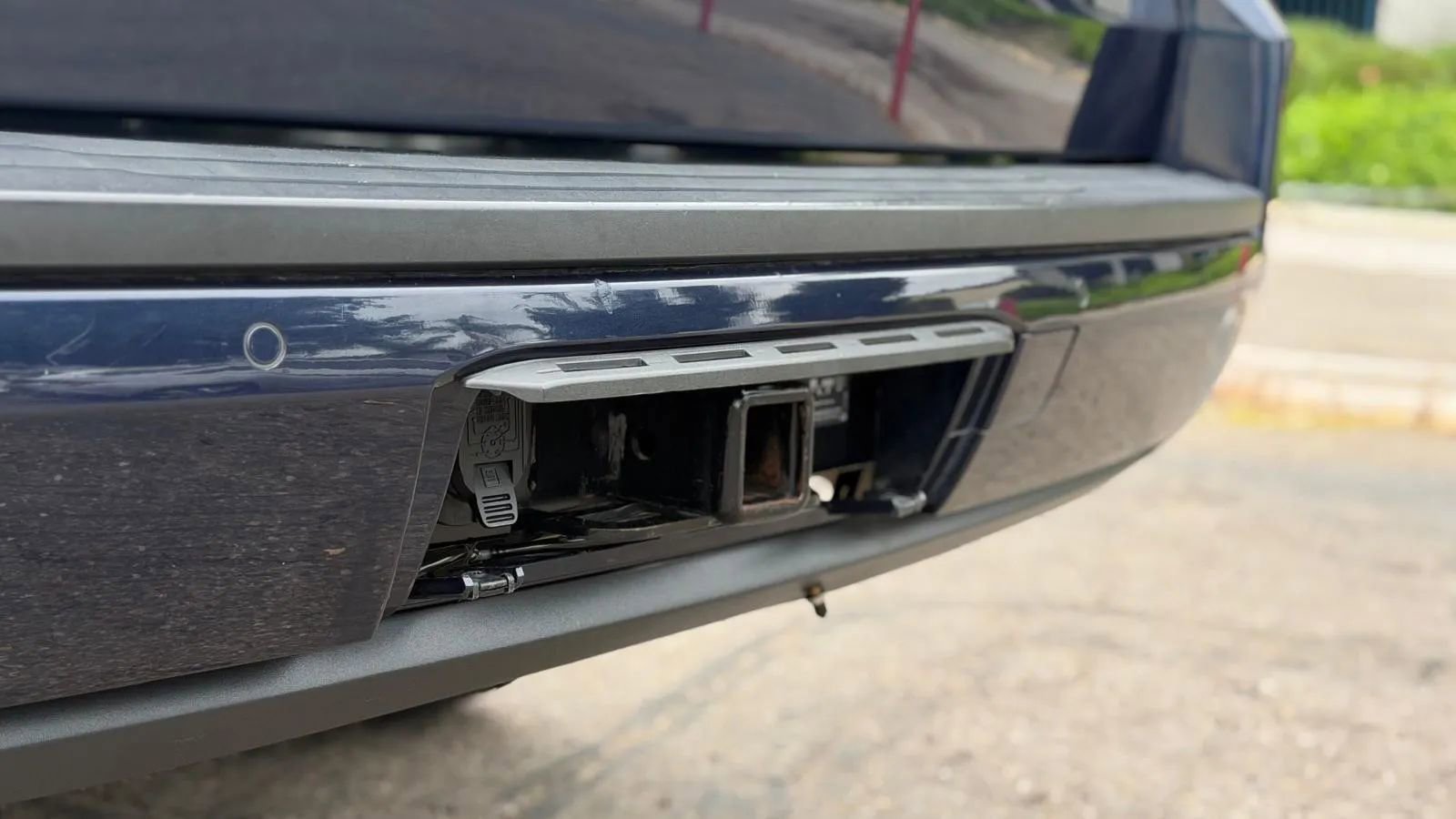 Used 2017 GMC Yukon XL SLE image 12