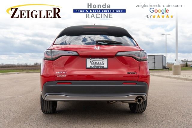 Used 2025 Honda HR-V Sport image 6