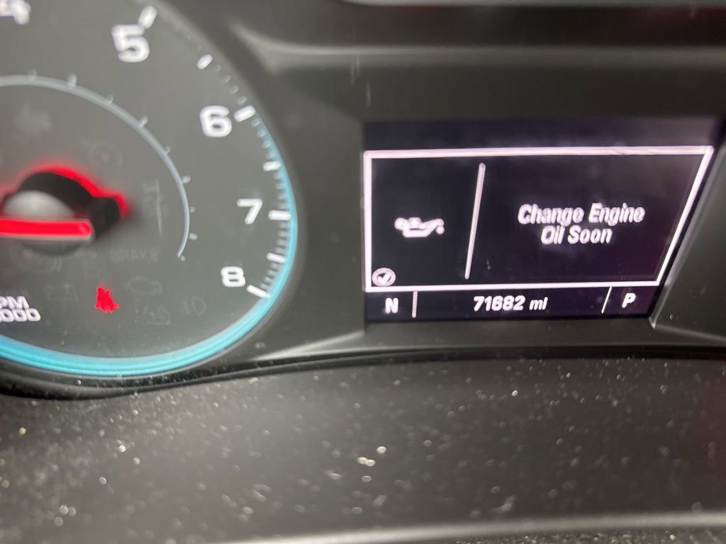 Used 2018 Chevrolet Equinox LT image 14