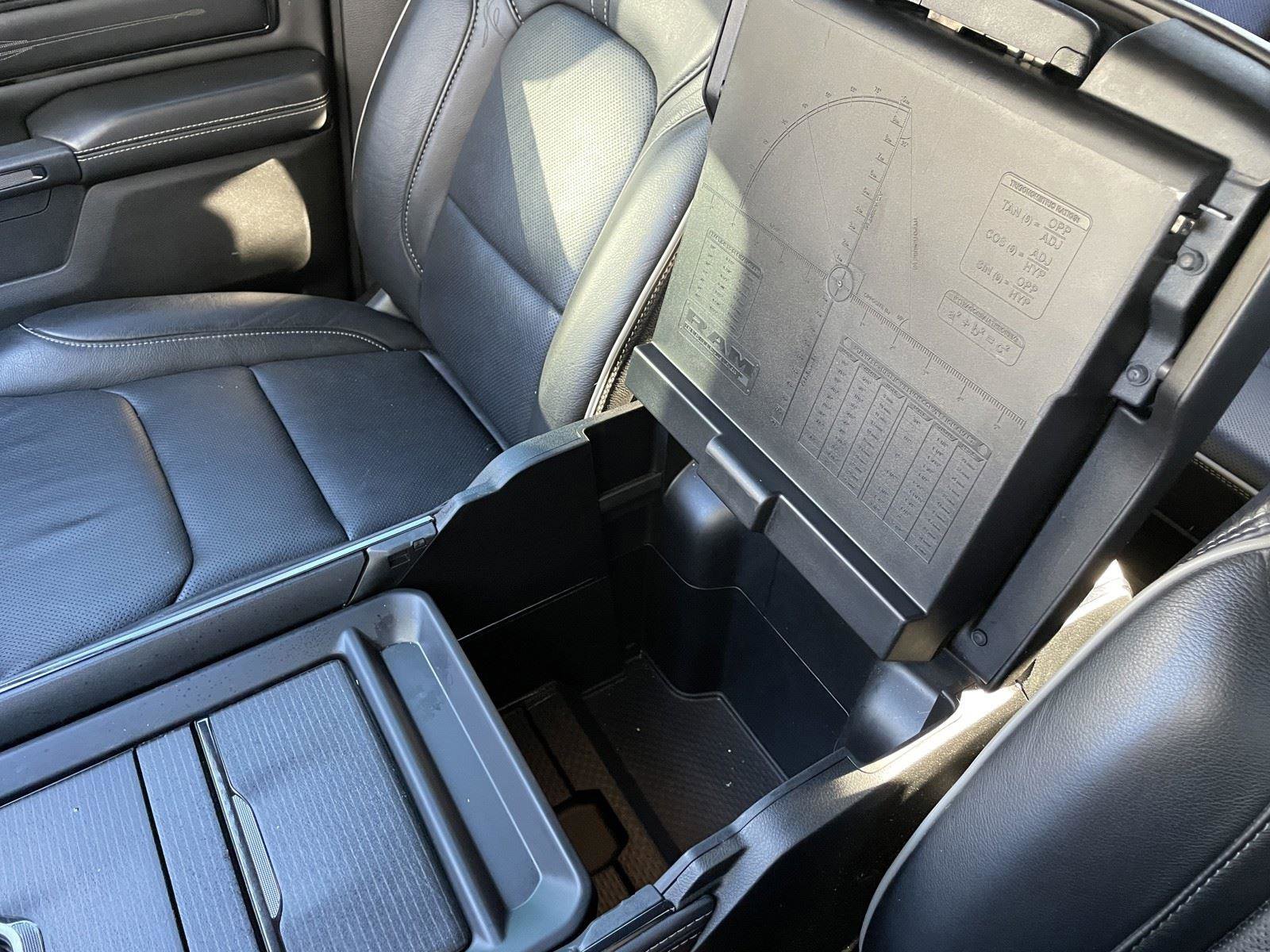 Used 2024 RAM 1500 Limited image 27