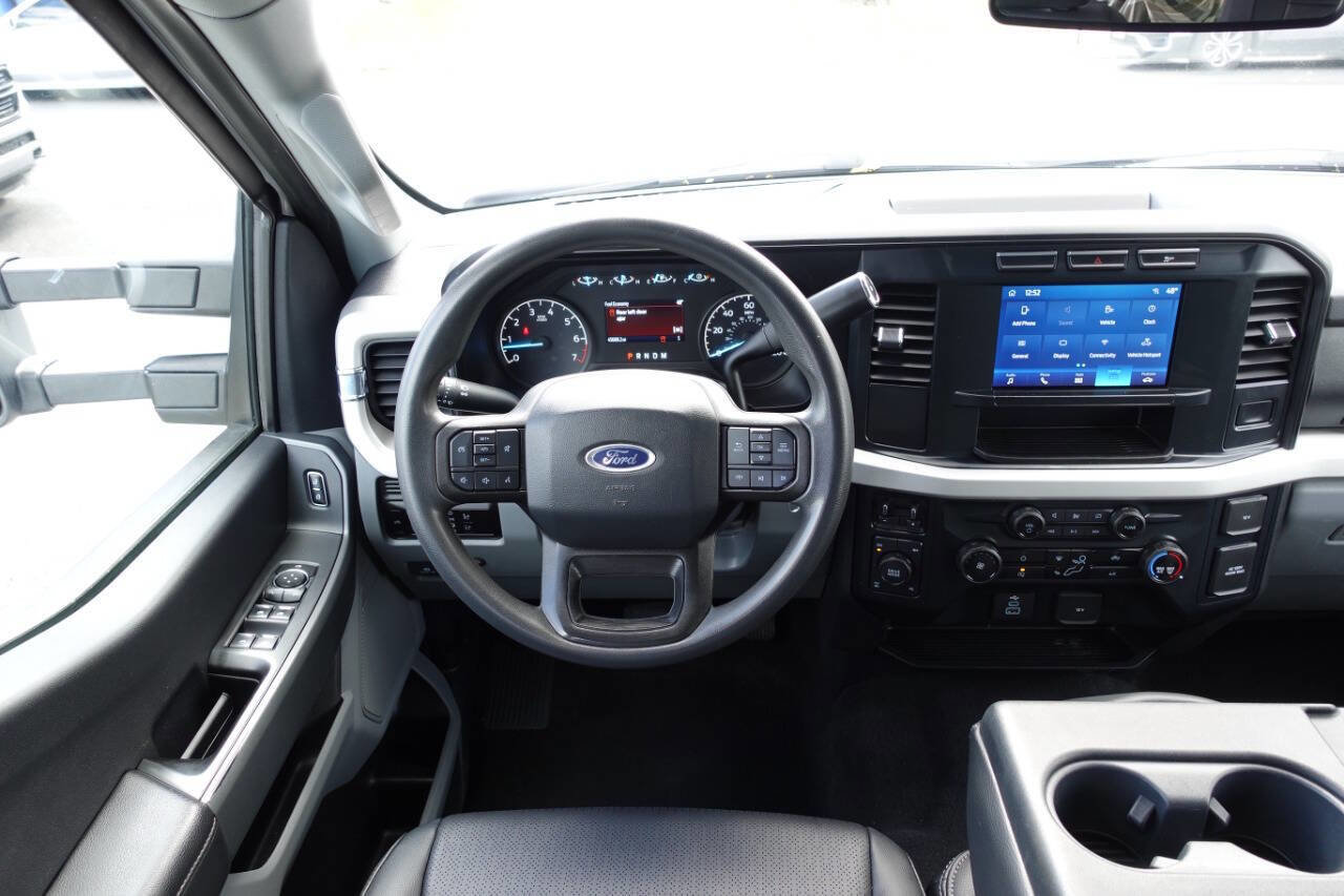 Used 2023 Ford F250 XLT image 39