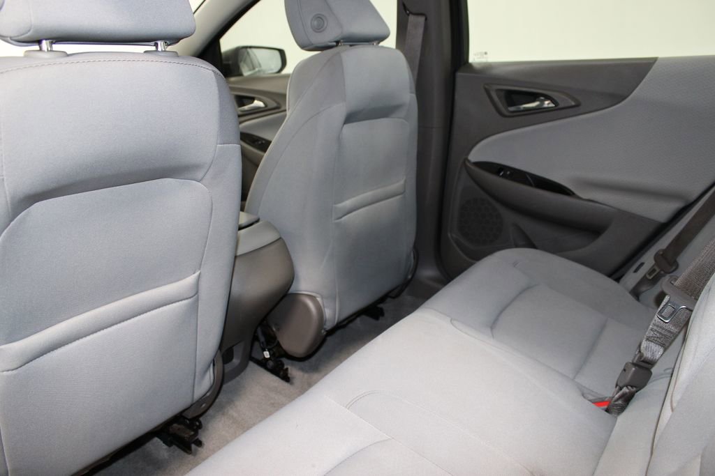 Used 2017 Chevrolet Malibu LS image 22