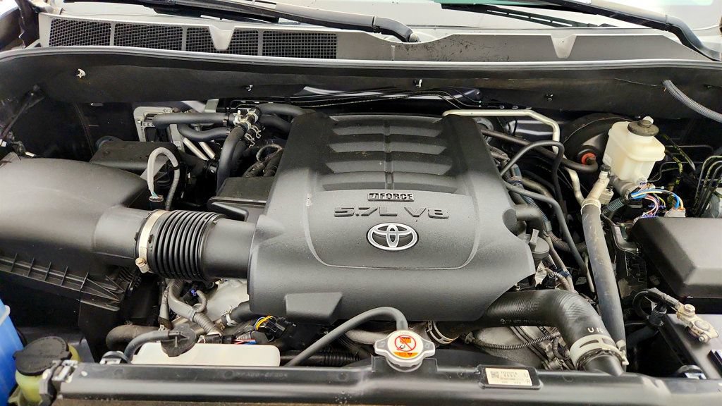 Used 2020 Toyota Sequoia Platinum RWD image 29
