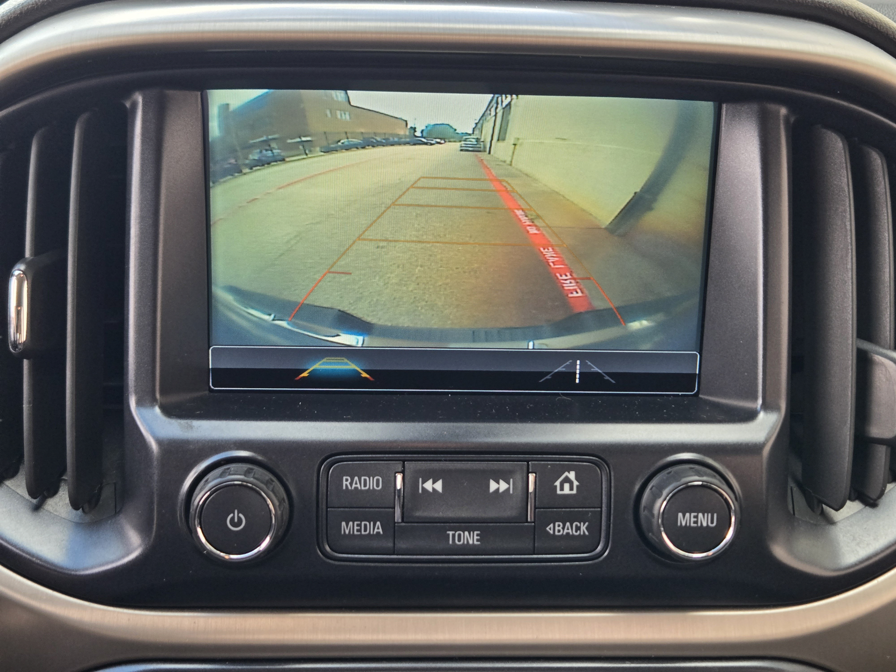 Used 2018 GMC Canyon Denali AWD/4WD image 16
