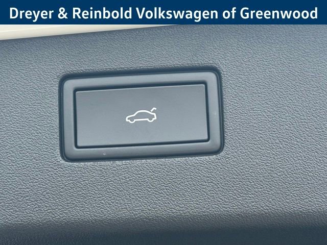 New 2026 Volkswagen Tiguan SEL R-Line image 37