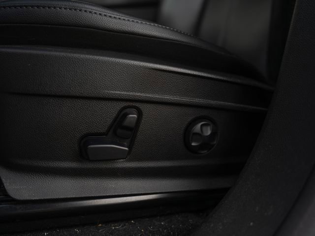 Used 2023 Alfa Romeo Stelvio Ti image 20