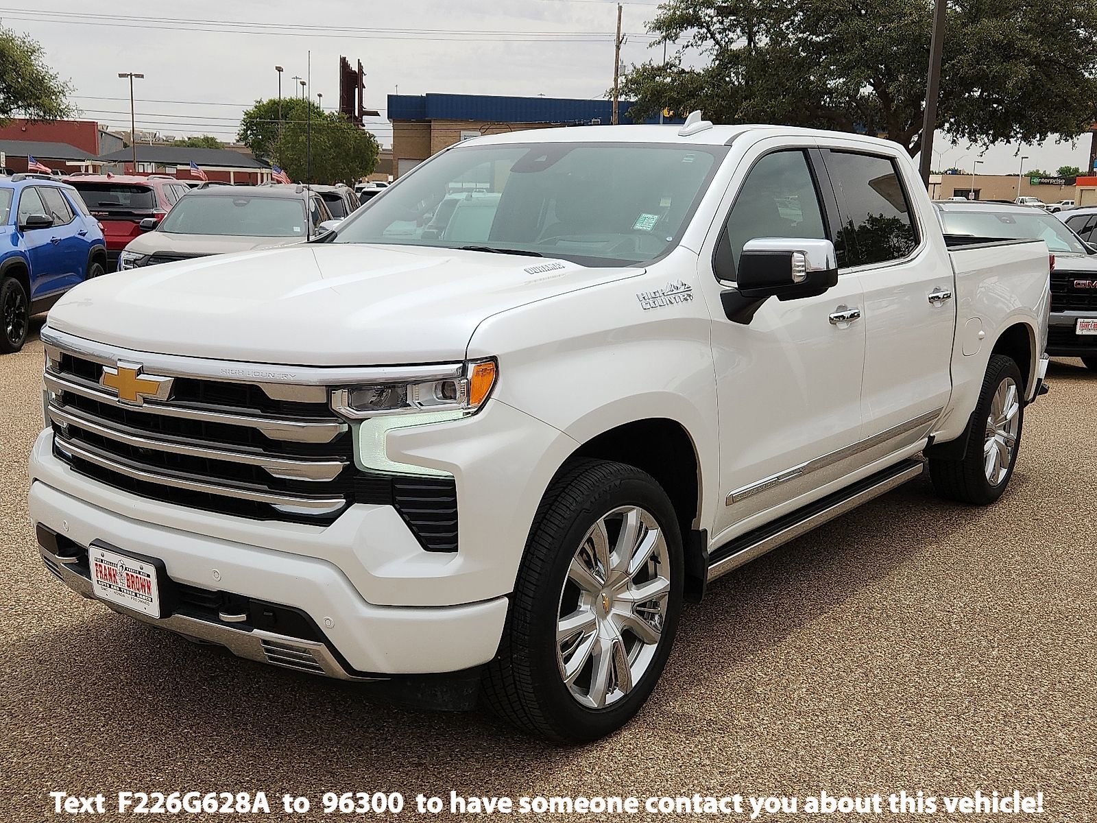 Used 2023 Chevrolet Silverado 1500 High Country w/ High Country Premium Package AWD/4WD image 1
