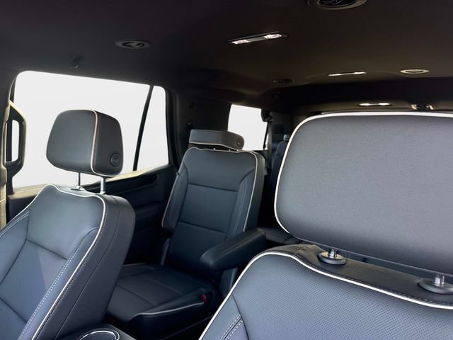 Used 2026 GMC Yukon Elevation w/ LPO, Floor Liner Package RWD image 17