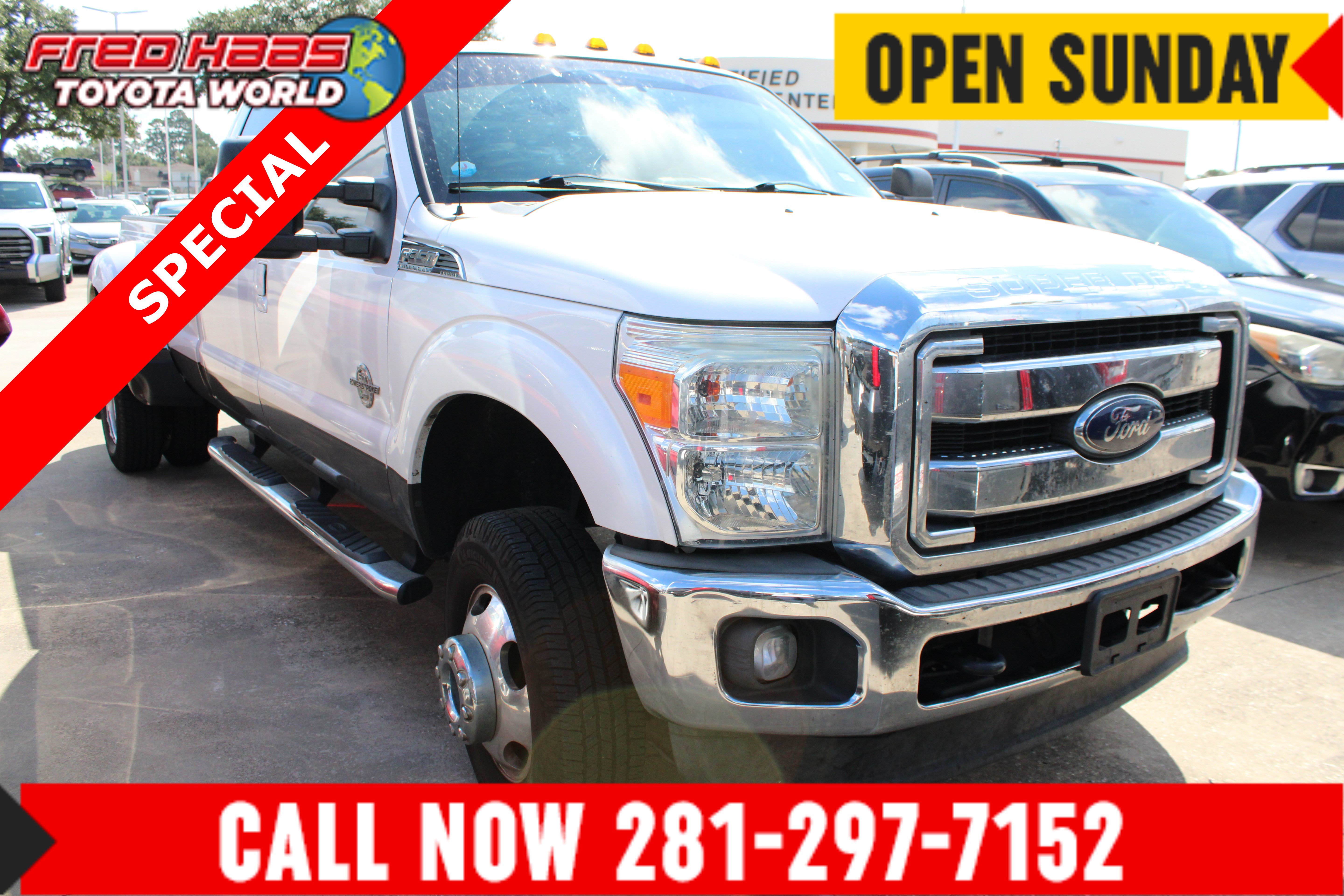 Used 2015 Ford F350 Lariat w/ Lariat Interior Package AWD/4WD image 1