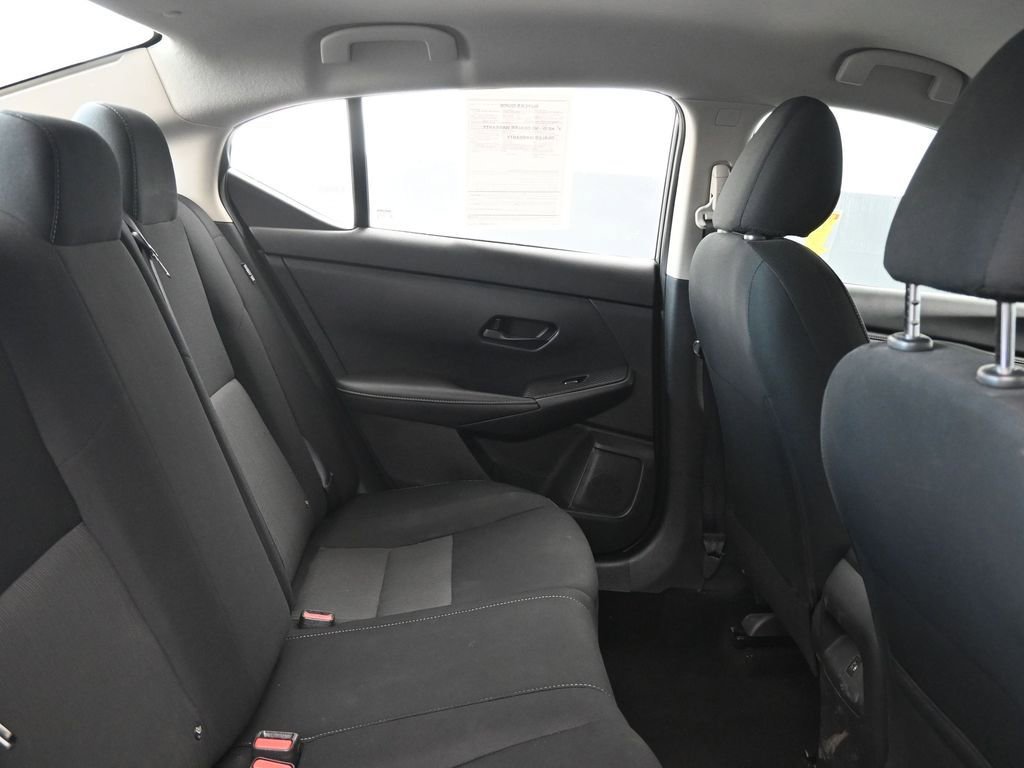 Used 2024 Nissan Sentra SV image 13
