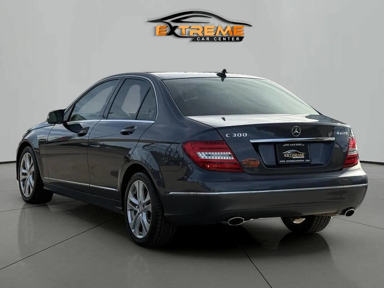 Used 2014 Mercedes-Benz C 300 4MATIC Sedan w/ Multimedia Package image 4