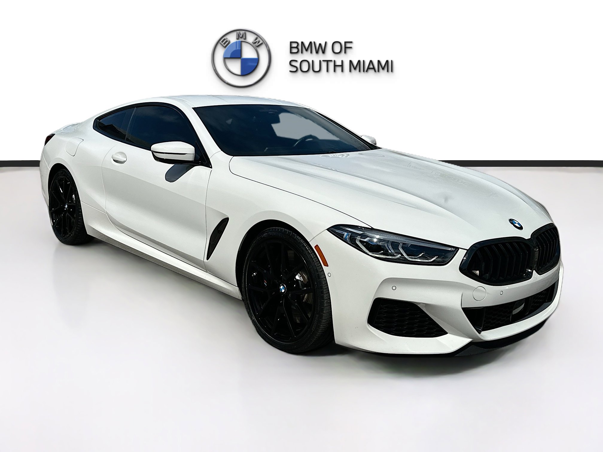 Used 2022 BMW M850i xDrive Coupe video 1