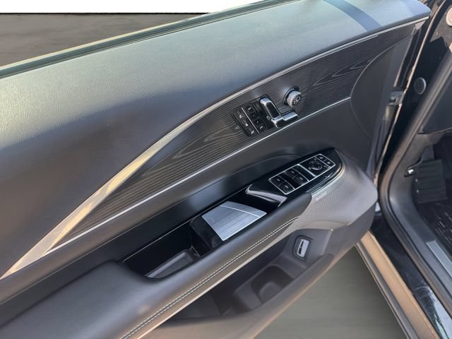 Certified 2024 Cadillac Lyriq Sport AWD/4WD image 11