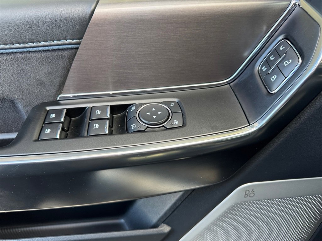 Used 2025 Ford F150 Platinum w/ Equipment Group 702A High image 20