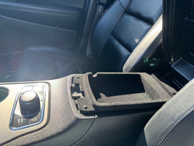 Used 2021 Jeep Grand Cherokee Limited AWD/4WD image 25