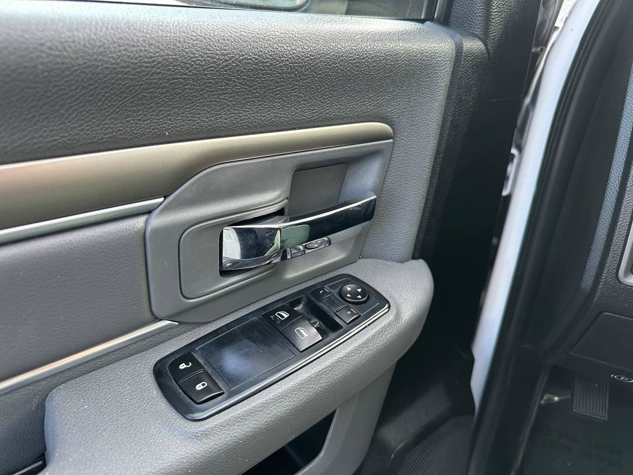 Used 2014 RAM 1500 Tradesman w/ Power & Remote Entry Group image 28