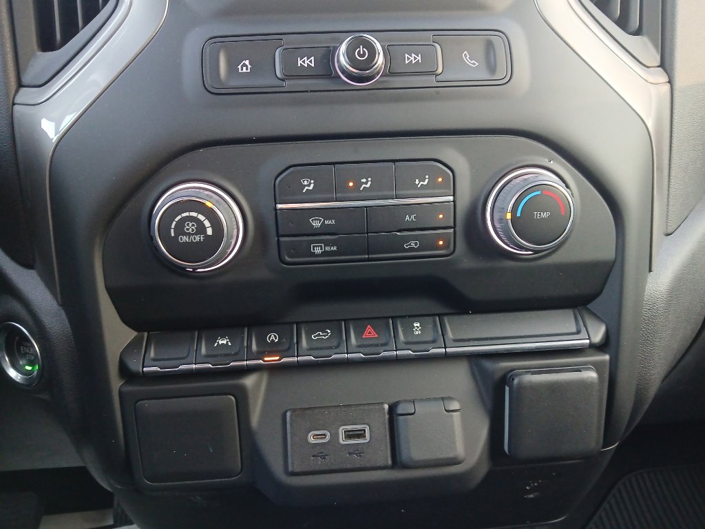 Used 2022 Chevrolet Silverado 1500 Custom image 42