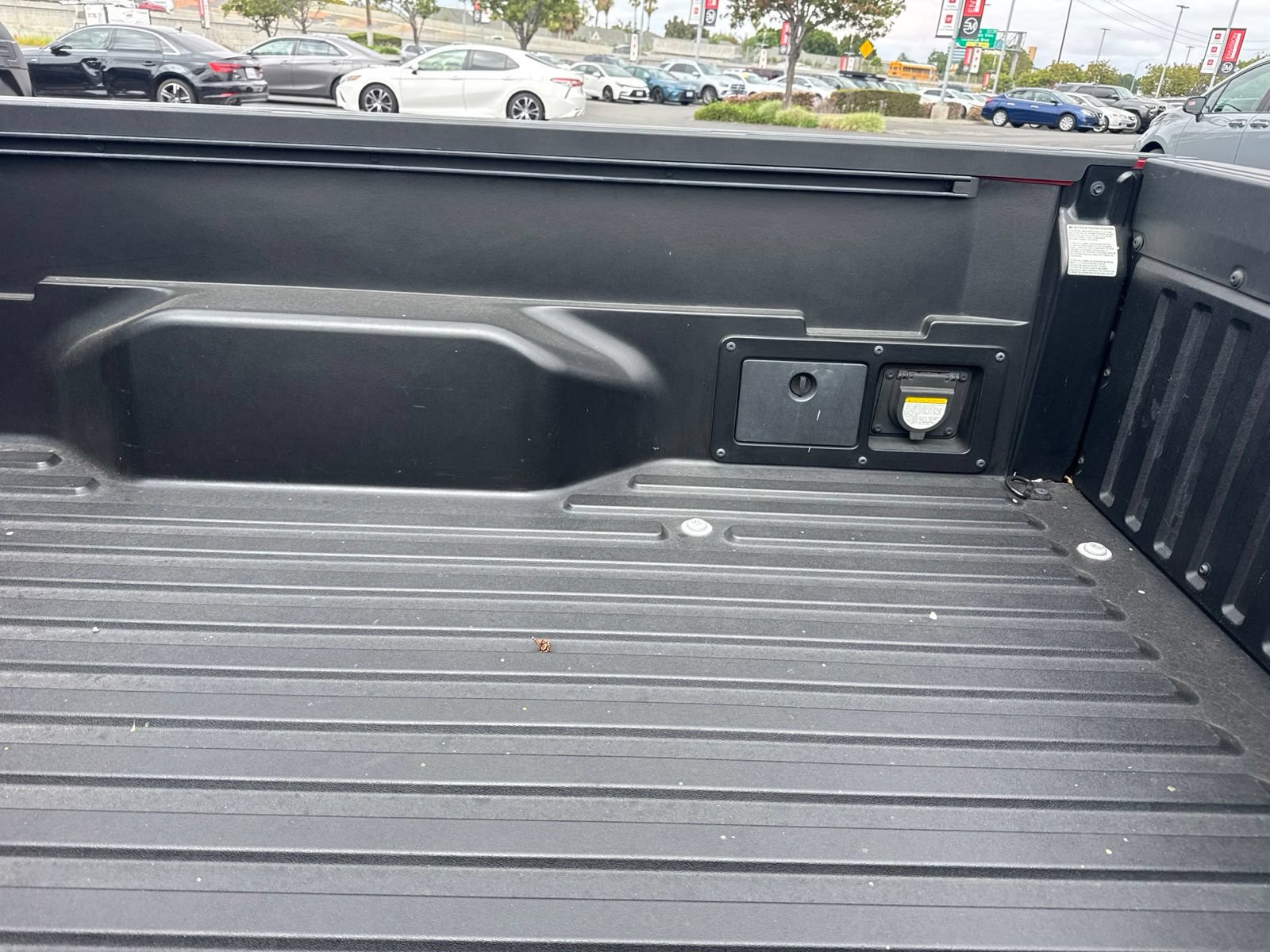 Used 2016 Toyota Tacoma TRD Sport RWD image 12