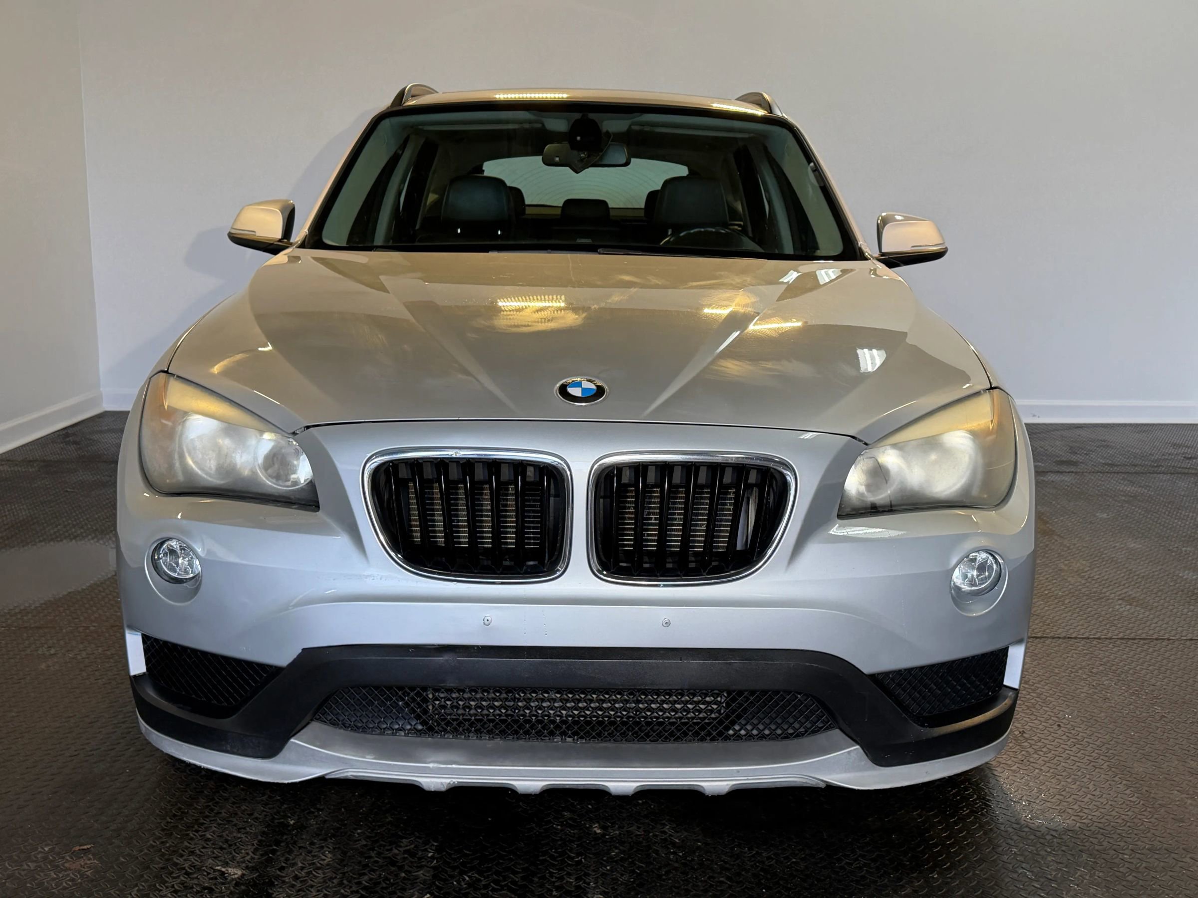 Used 2015 BMW X1 sDrive28i image 2