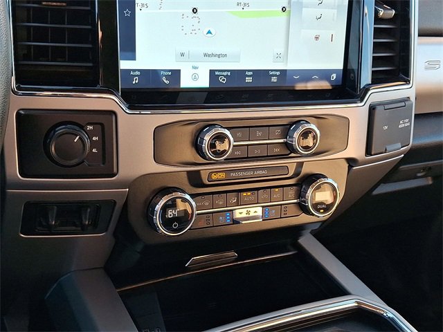 Used 2022 Ford F250 Lariat w/ Chrome Package image 17